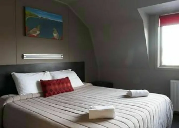 Base Hostel *